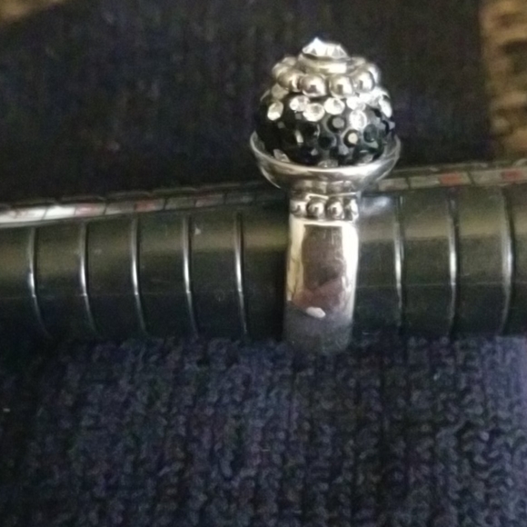 Interchangeable Ring - Picture 2 of 5